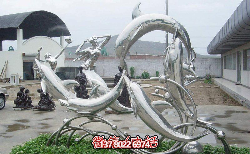 一群活躍海豚，為游樂園帶來更多樂趣——不銹鋼海豚雕塑