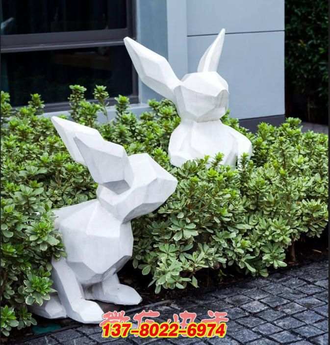 幾何兔影 —— 不銹鋼動(dòng)物雕塑的景觀意趣營(yíng)造